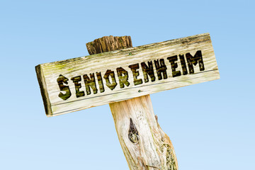 Schild 329 - Seniorenheim