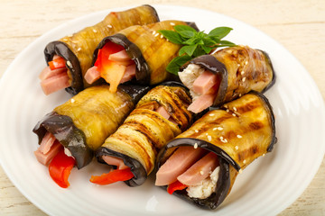 Stuffed eggplant with ham