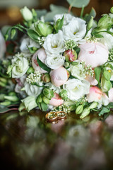 Obraz na płótnie Canvas wedding bouquet, flowers, roses, beautiful bouquet