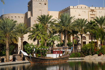 Naklejka premium building, garden, palm
