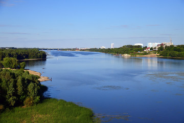 Fototapeta na wymiar Oka River at confluence of the Moskva River, Russia