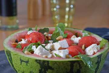 Wassermelonen Feta Salat mit Rucola