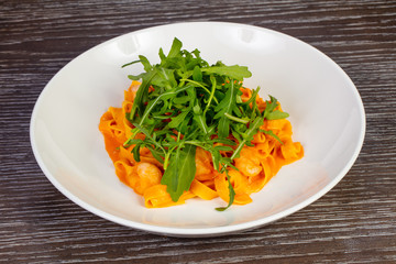 Delicious fettuccine with shrimps