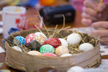 Fototapeta na wymiar Paint Easter eggs