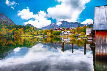 Fototapeta na wymiar Grundlsee lake in Alps mountains