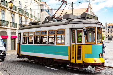 Naklejka na ściany i meble Tram in Lisbon