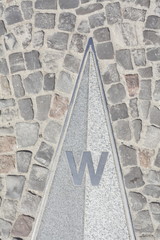 Fototapeta premium Kompassnadel, W, West