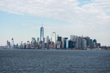 Fototapeta na wymiar New York City Skyline over the waterfront