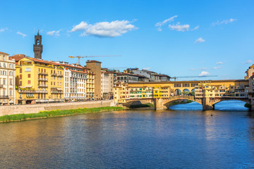 Fototapeta na wymiar Florence and Ponte Vecchio bridge over the Arno River