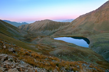 Отражение неба в горном озере