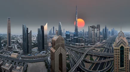 Fotobehang Dubai skyline tijdens zonsopgang, Verenigde Arabische Emiraten. © Lukas Gojda