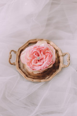 womans ring rose stone copper tray