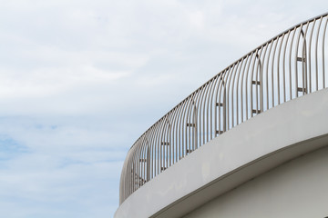 Obraz premium sky balcony with modern fence on rooftop