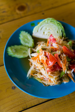 Thai Som Tam papaya salad