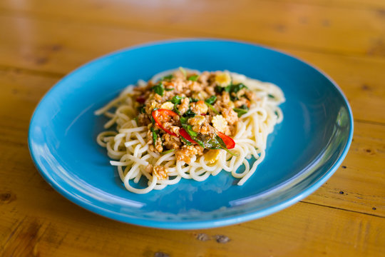 Thai style minced meat spaghetti