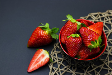  fresh strawberry