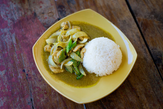 Thai green curry chicken Kradan