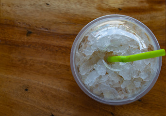 Cold brewed coffee tastes good in casual leisure time.