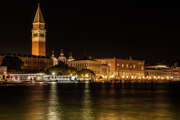 Venezia di notte - obrazy, fototapety, plakaty