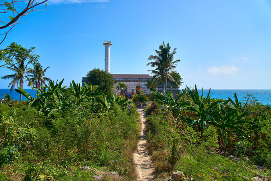 Isle Gigantes in Philippines 