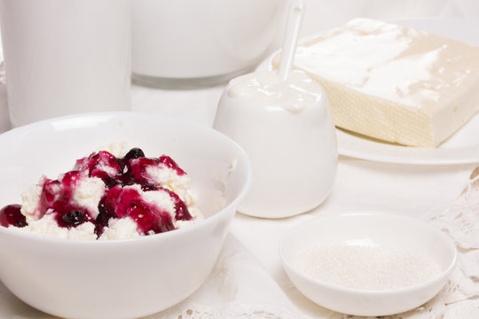 fresh sour cream and quark