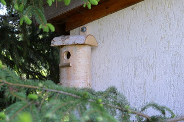 Domek dla ptaków, budka lęgowa