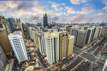 Fototapeta premium View of Abu Dhabi in the United Arab Emirates