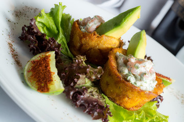 Tostones stuffed with shrimp