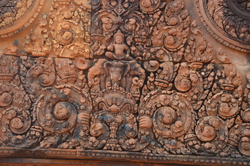 Banteay Srei angkor cambodia ancient sculpture relief