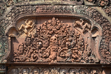 Banteay Srei angkor cambodia ancient sculpture relief
