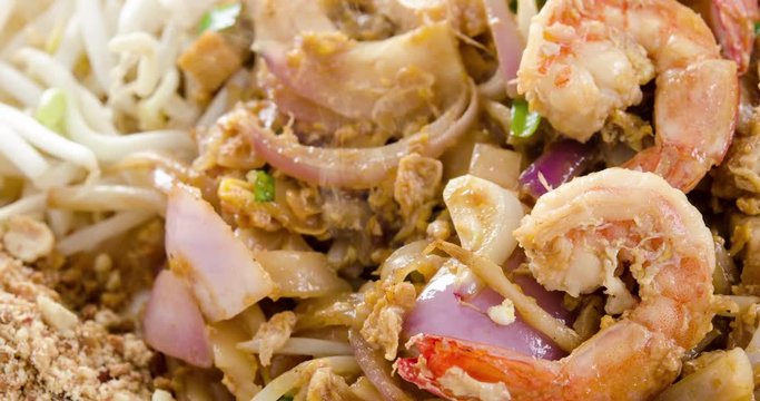 Pad Thai noodles