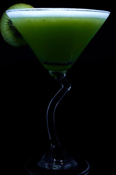 Kiwi martini