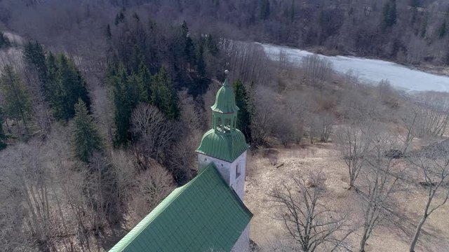 2803_The_closer_look_of_the_bell_tower_of_the_chapel_in_Karski_Nuia_in_Estonia.mp4