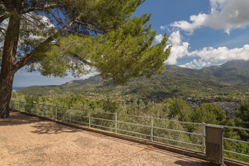 Fototapeta na wymiar A view in the mountains above Palma in Majorca