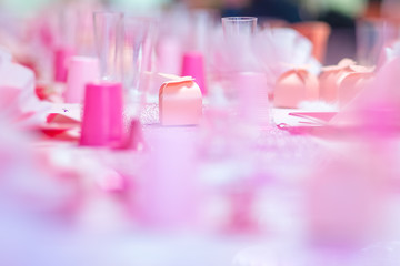 décoration dragées roses