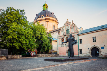  monument to Ivan  Fedorov in Lviv