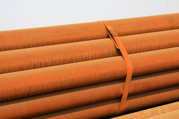 oxidation rusty steel banding together