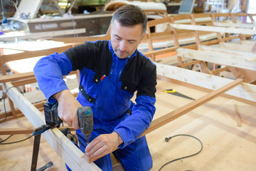 connecting the frames