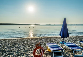 Crédence de cuisine en verre imprimé Plage de La Pelosa, Sardaigne, Italie sunrise on the beach in sardinia
