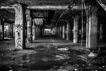 Fototapeta na wymiar Inside An Old Abandoned Factory In Detroit Michigan