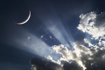 Obraz na płótnie Canvas rays and moon