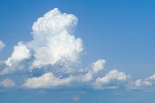 cumulonimbus in blue sky