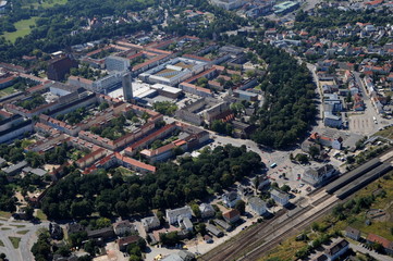 Fototapeta na wymiar Neubrandenburg, Zentrum mit Friedrich-Engels-Ring