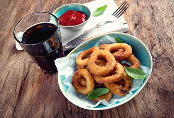 Crunchy fried onion rings