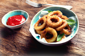 Crunchy fried onion rings