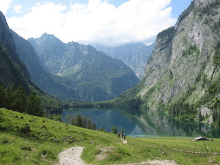 Fototapeta na wymiar Bersee in Deutschland, Bayerische Alpen
