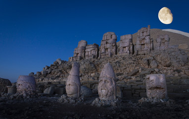 Giant seated statues of Nemrut Mountain