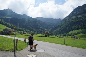 Fototapeta premium Wandern mit Hund