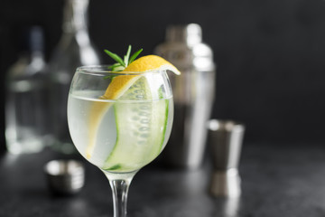 Gin fizz cocktail