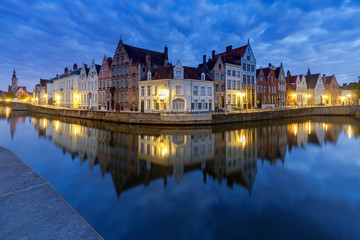 Naklejka na ściany i meble Bruges. Canal Spiegel Rei.